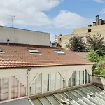 Apartment 2 People Ideal Small Budget By Weekome